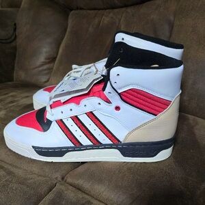 ADIDAS SNEAKERS MEN’s SIZE 13